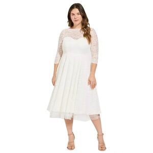 Torrid Ivory Lace & Tulle Sweetheart Illusion Wedding Dress Tea Length Size 18